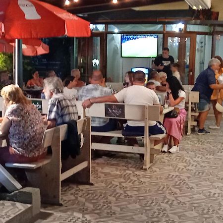 Guesthouse Oasis Китен Екстер'єр фото