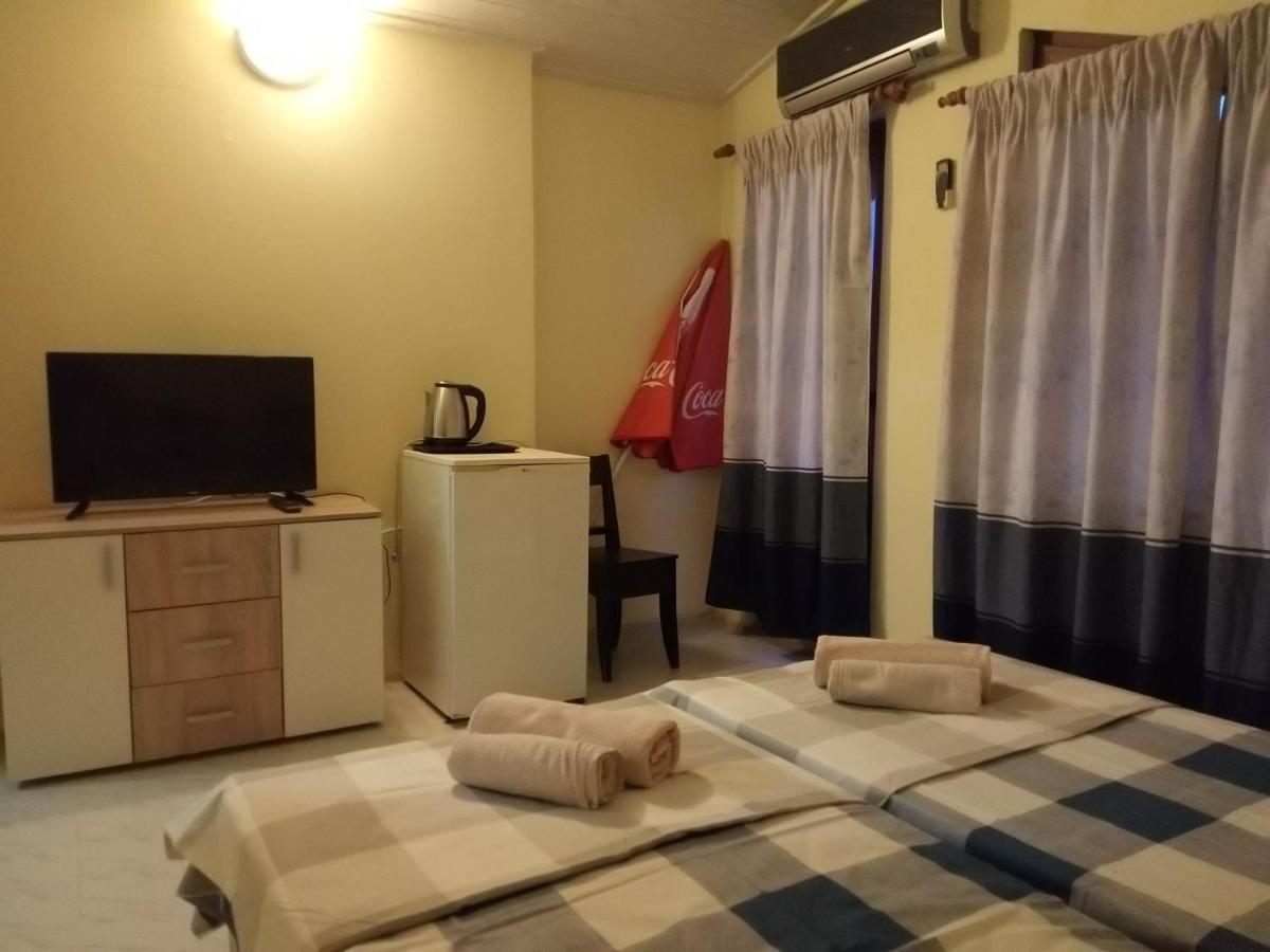 Guesthouse Oasis Китен Екстер'єр фото